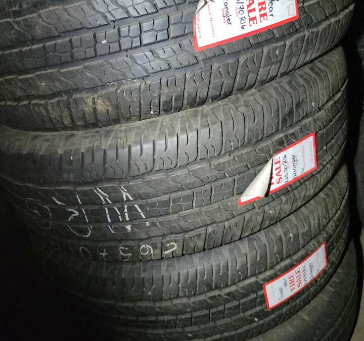 Goodyear – Wrangler – 265/70R16 – Toutes Saisons – Usure (2x 10/32) (1×8/32)